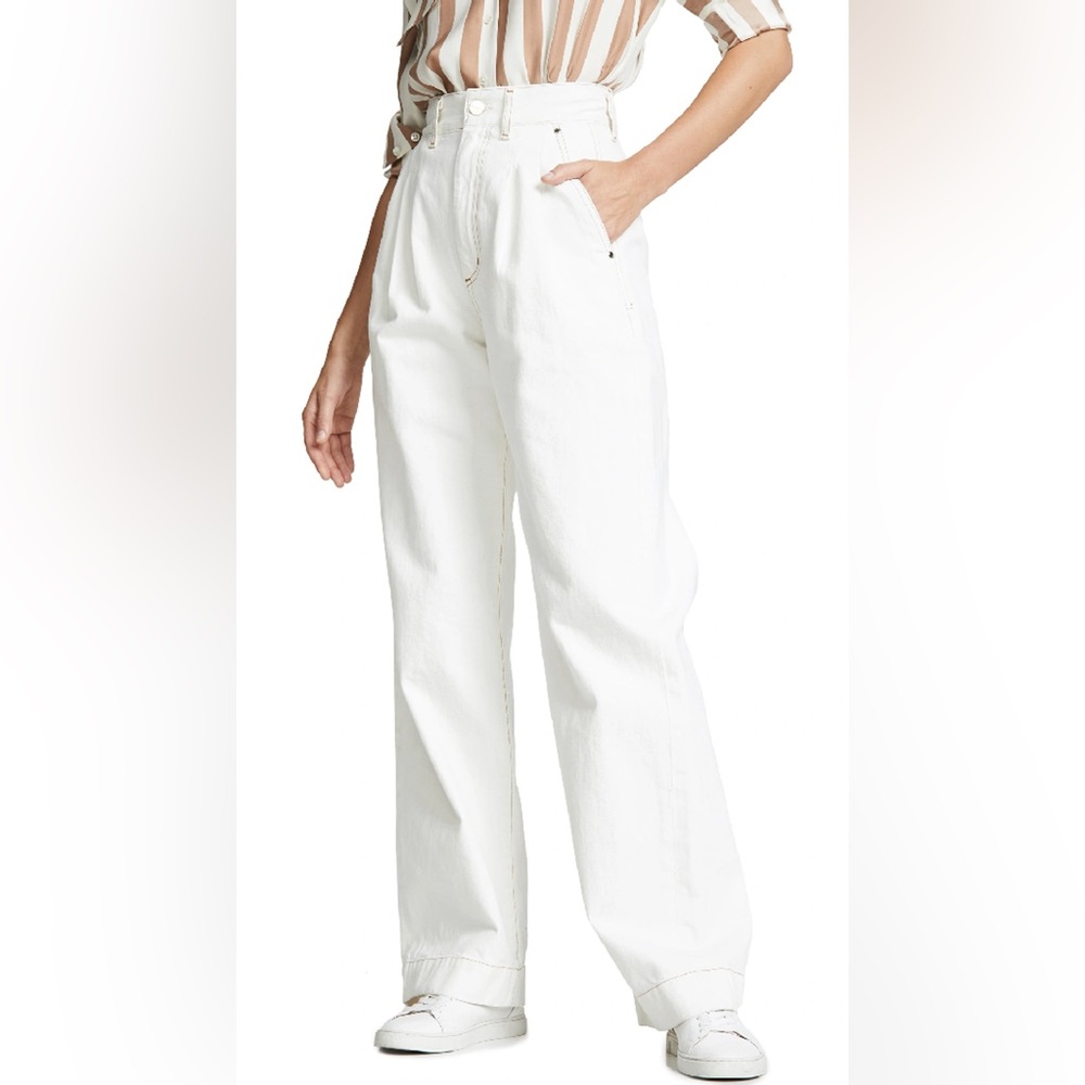 GOLDSIGN WHITE (pleated/ wide leg/ loose fit) DENIM JEANS SIZE 26